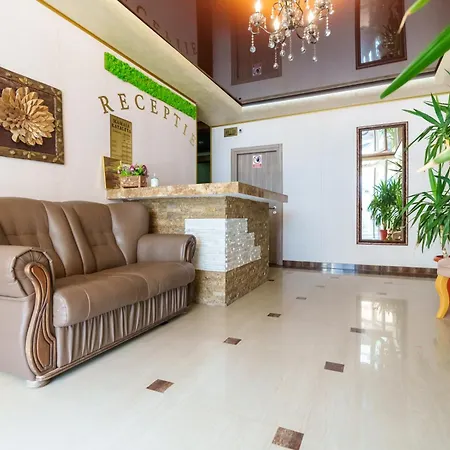 De Inchiriat Kataleya Hotel 3*