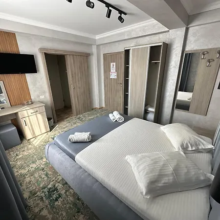 Szálloda De Inchiriat Kataleya 3*