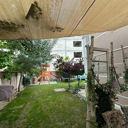 De Inchiriat Kataleya Szálloda 3*